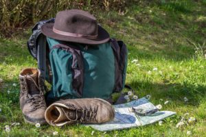 Foto: Rucksack im Gras